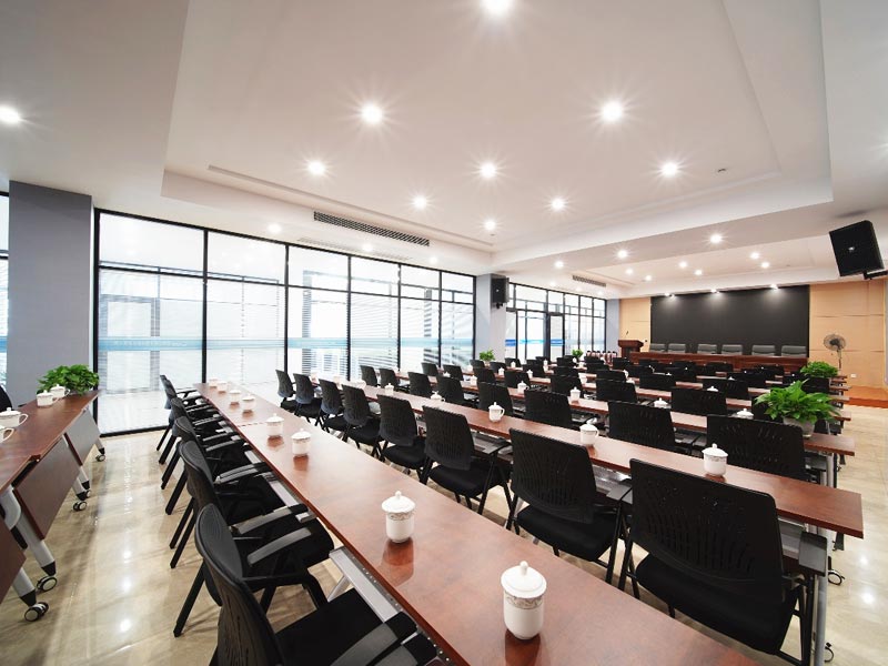 會(huì)議室.jpg